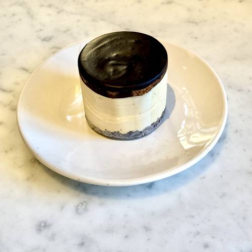 Mini Caramel Mousse Cake